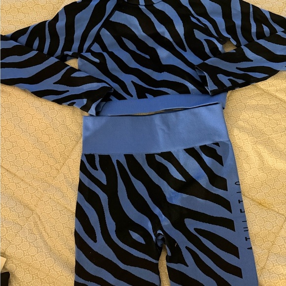 Logo Athletic Blue and Black Zebra Print Athletic Shorts - Picture 1 of 4